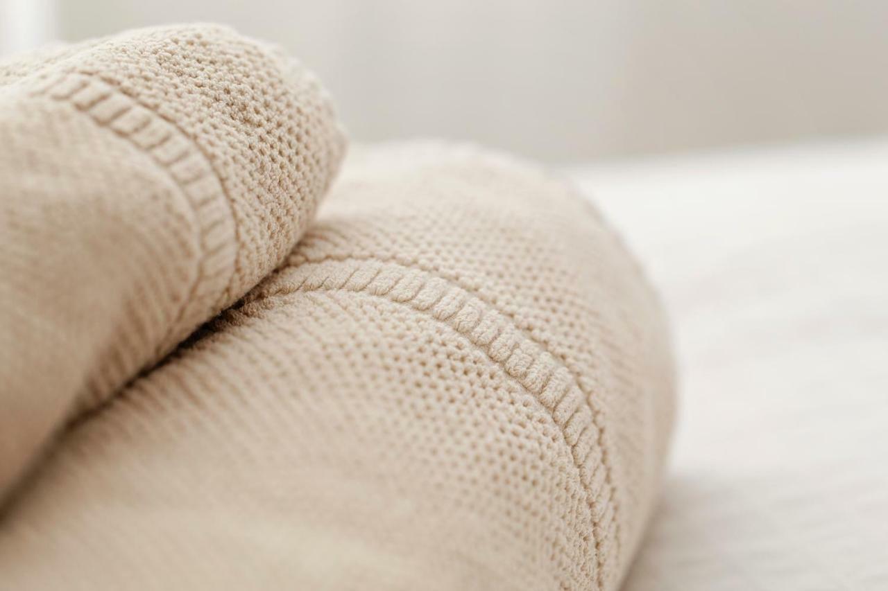 Be And Be Sablon Bed and Breakfast Bryssel Exteriör bild