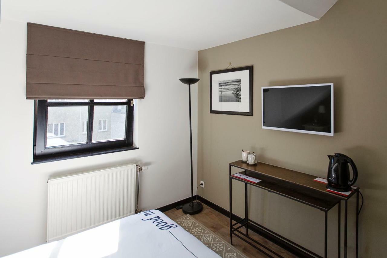 Be And Be Sablon Bed and Breakfast Bryssel Exteriör bild
