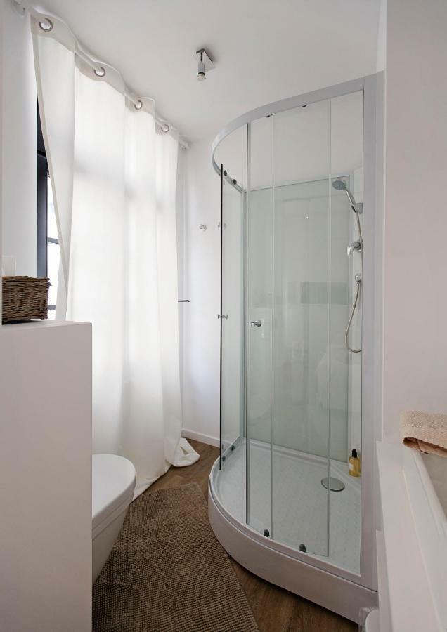 Be And Be Sablon Bed and Breakfast Bryssel Exteriör bild