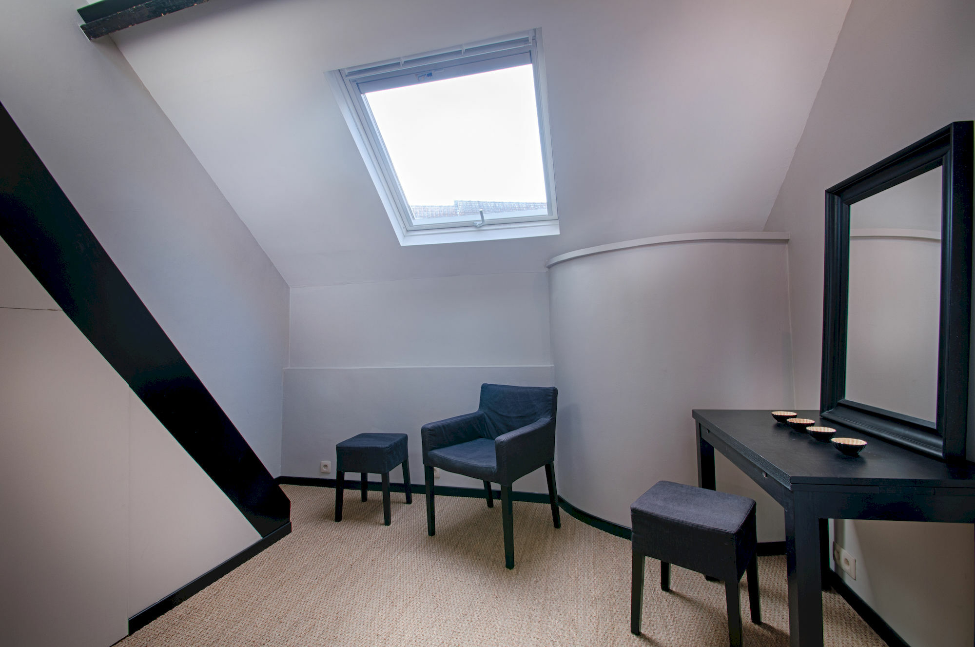 Be And Be Sablon Bed and Breakfast Bryssel Exteriör bild