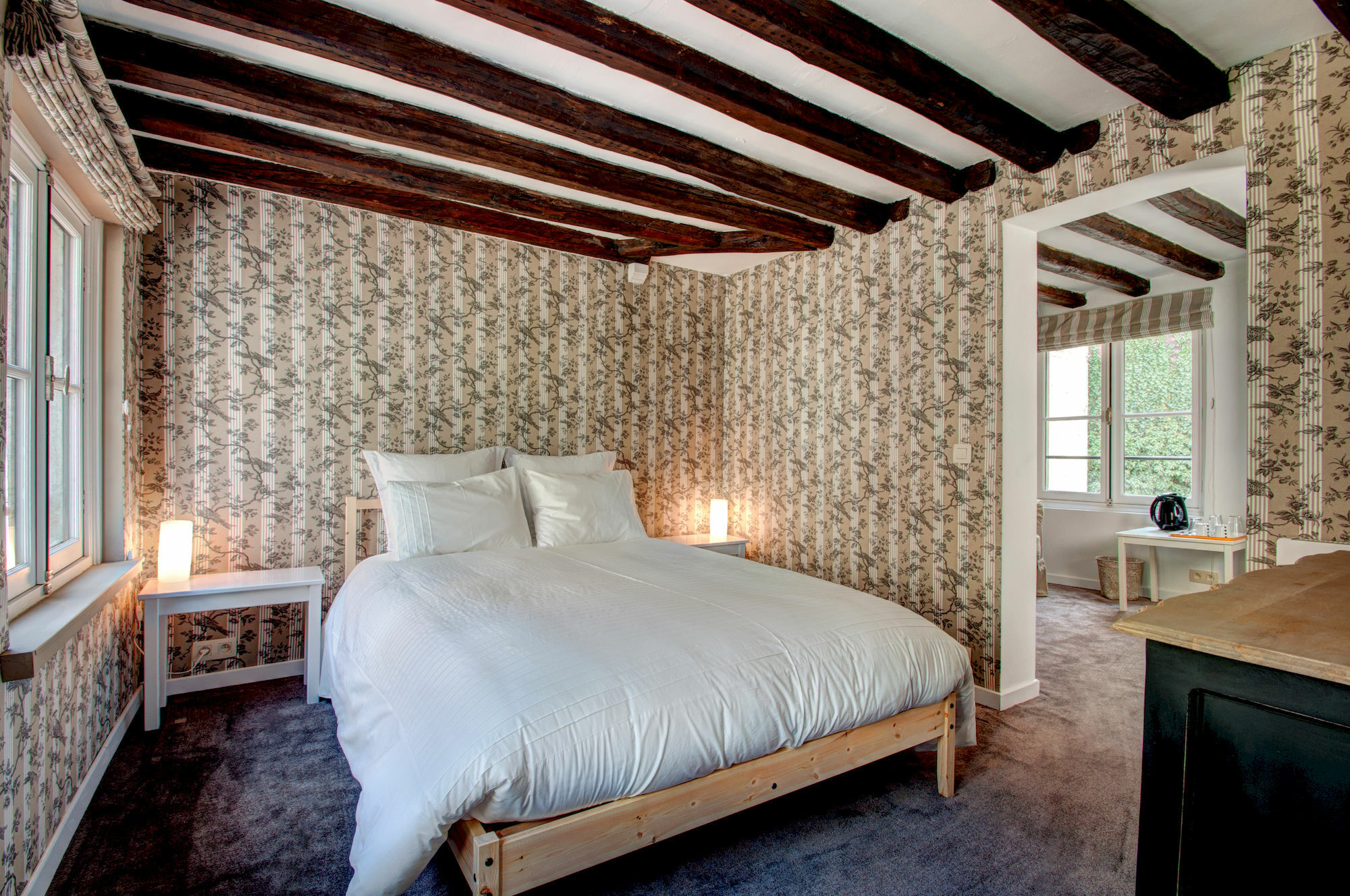 Be And Be Sablon Bed and Breakfast Bryssel Exteriör bild