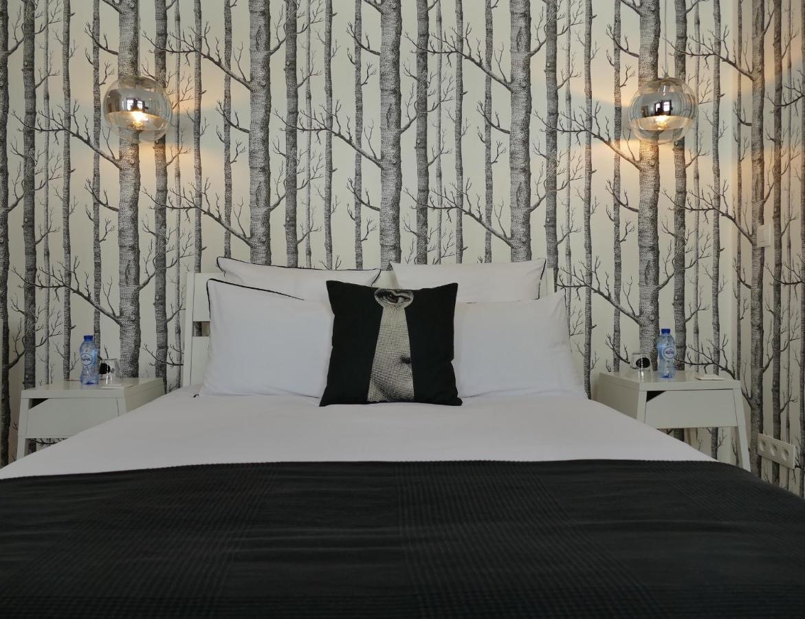 Be And Be Sablon Bed and Breakfast Bryssel Exteriör bild